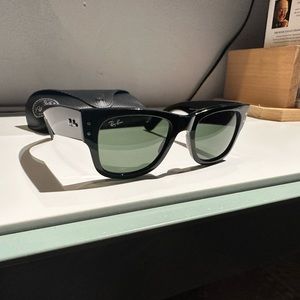 Mega Wayfarer RB0840-S Black Sunglasses